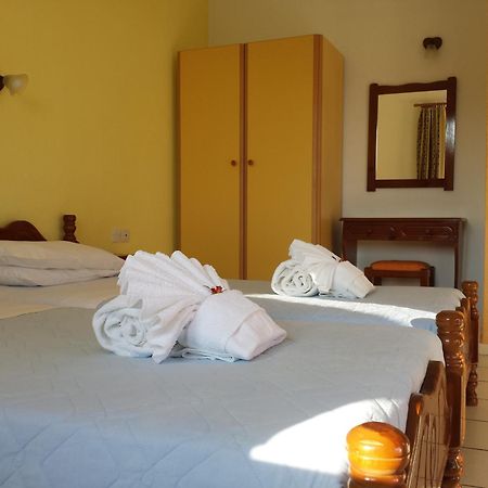 Zorbas Family House Hotel ตรูโลส ห้อง รูปภาพ