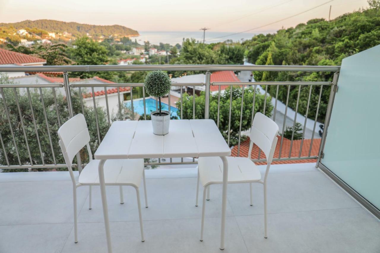 Zorbas Family House Hotel ตรูโลส ภายนอก รูปภาพ