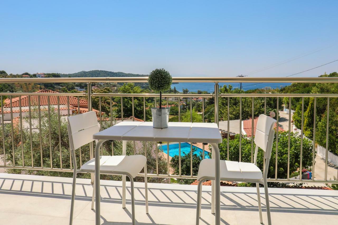 Zorbas Family House Hotel ตรูโลส ภายนอก รูปภาพ