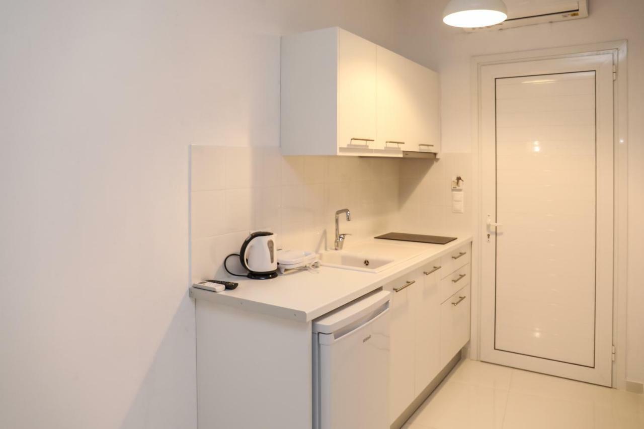 Zorbas Family House Hotel ตรูโลส ภายนอก รูปภาพ